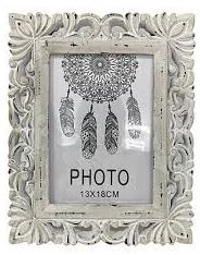 PHOTO FRAMES