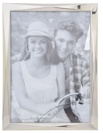 SILVER ANGULAR FRAME 5X7